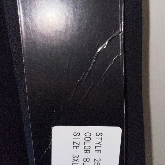 La Scala Black and gold long dress 3xl new with tags - Picture 3 of 3